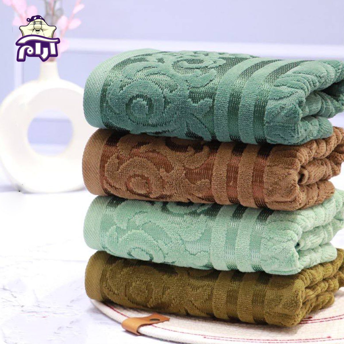 حوله دستی بهباف آذر مدل تیلا سایز متوسط