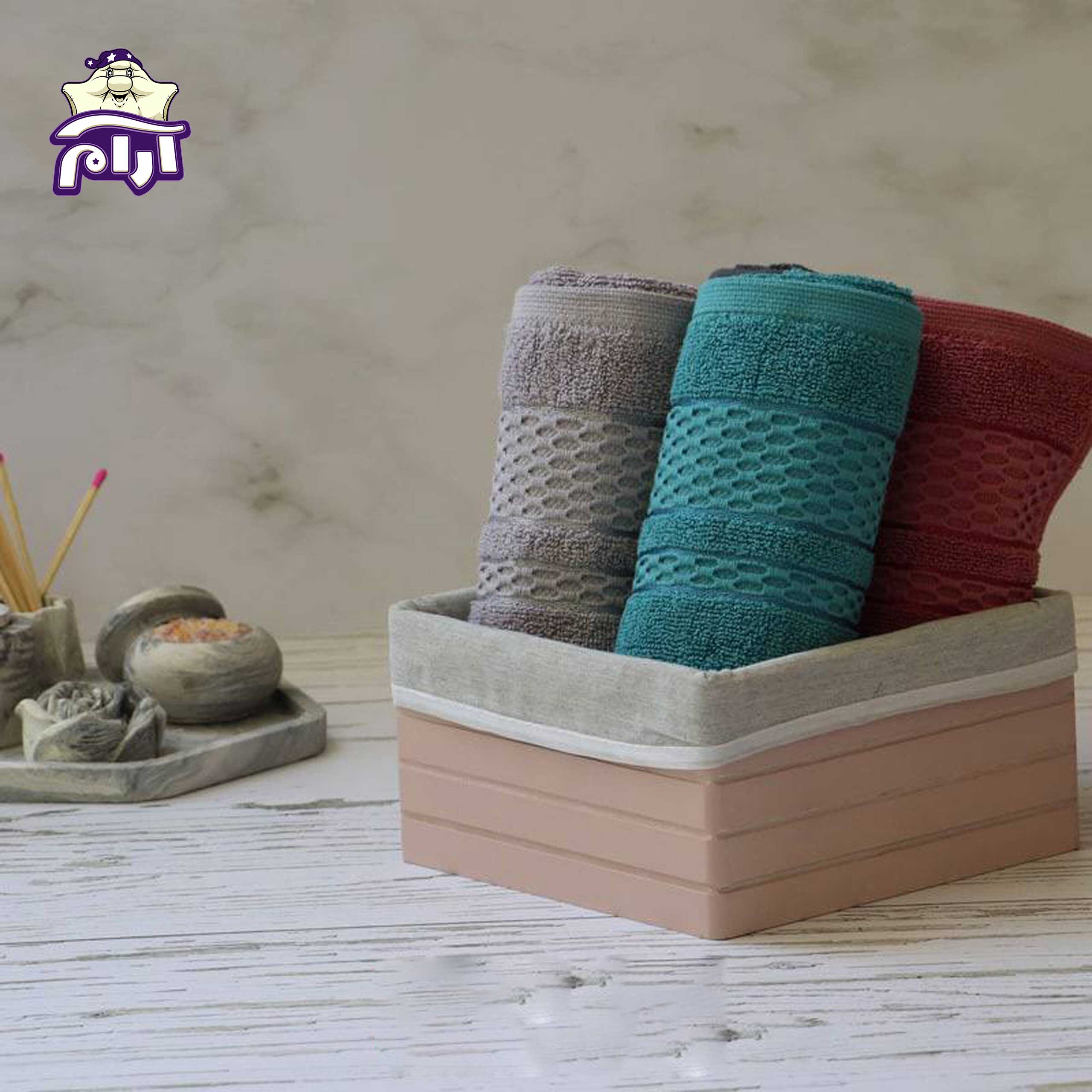 حوله دستی بهباف آذر مدل آلپ سایز 60×30 سانتی‌متر