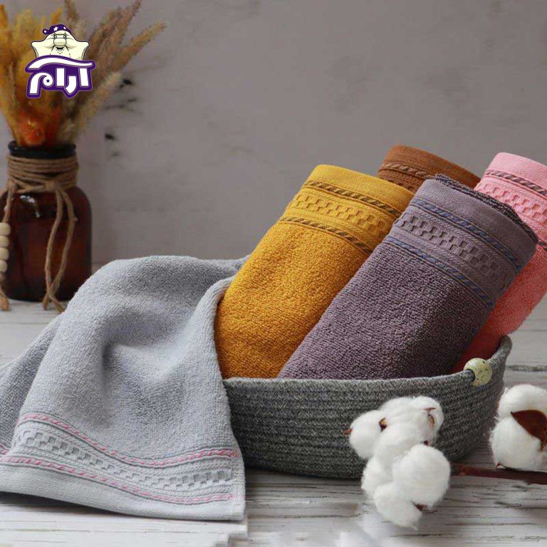 حوله دستی بهباف آذر مدل هاریکا سایز 60×30 سانتی‌متر
